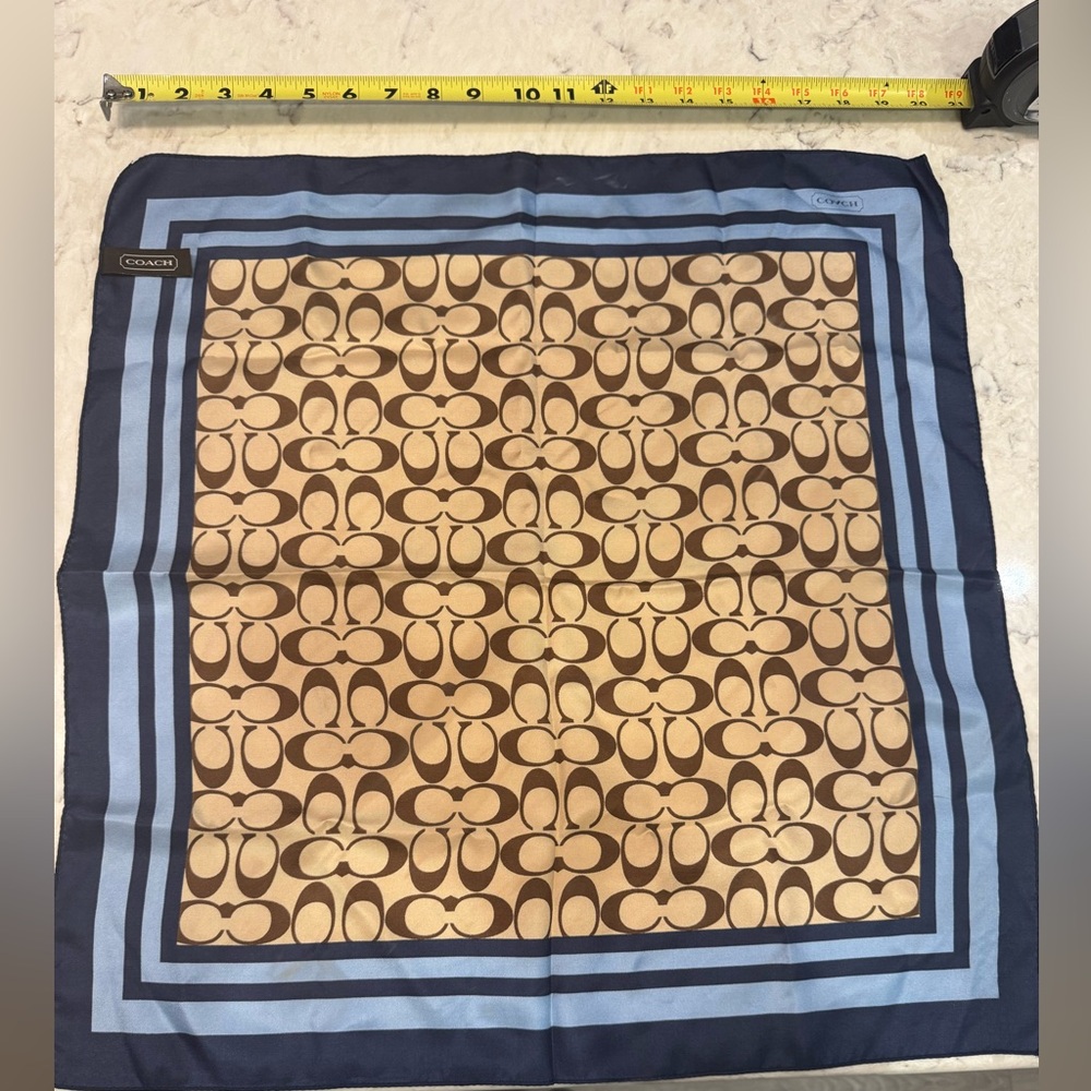 Like new 20” square Coach Signature logo scarf w/ classic combo blue border